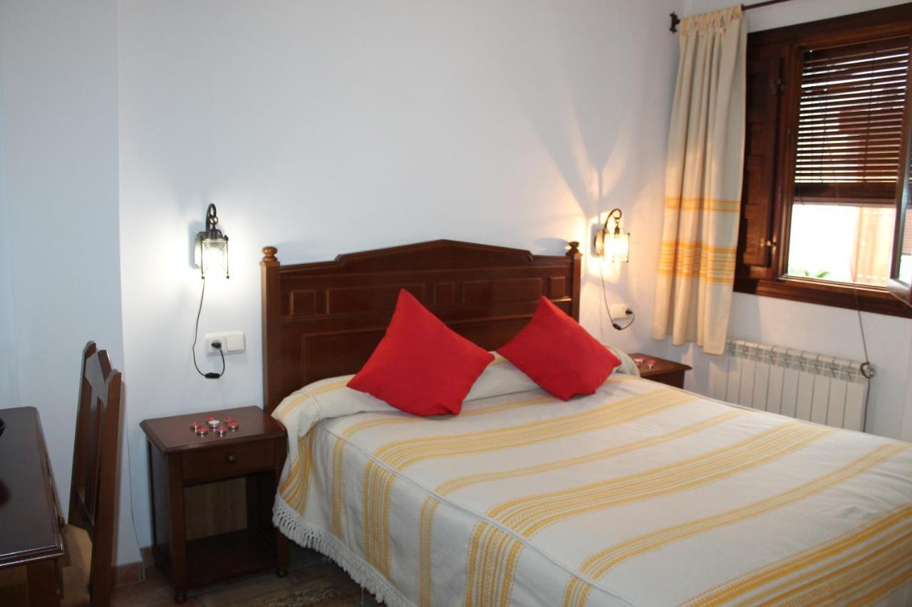 Apartamento Rurales Rosendo: La Zajarena Капилейра Екстериор снимка